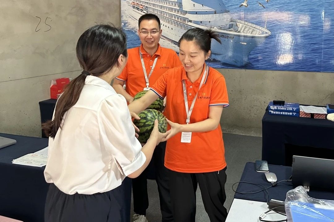 C7娱乐