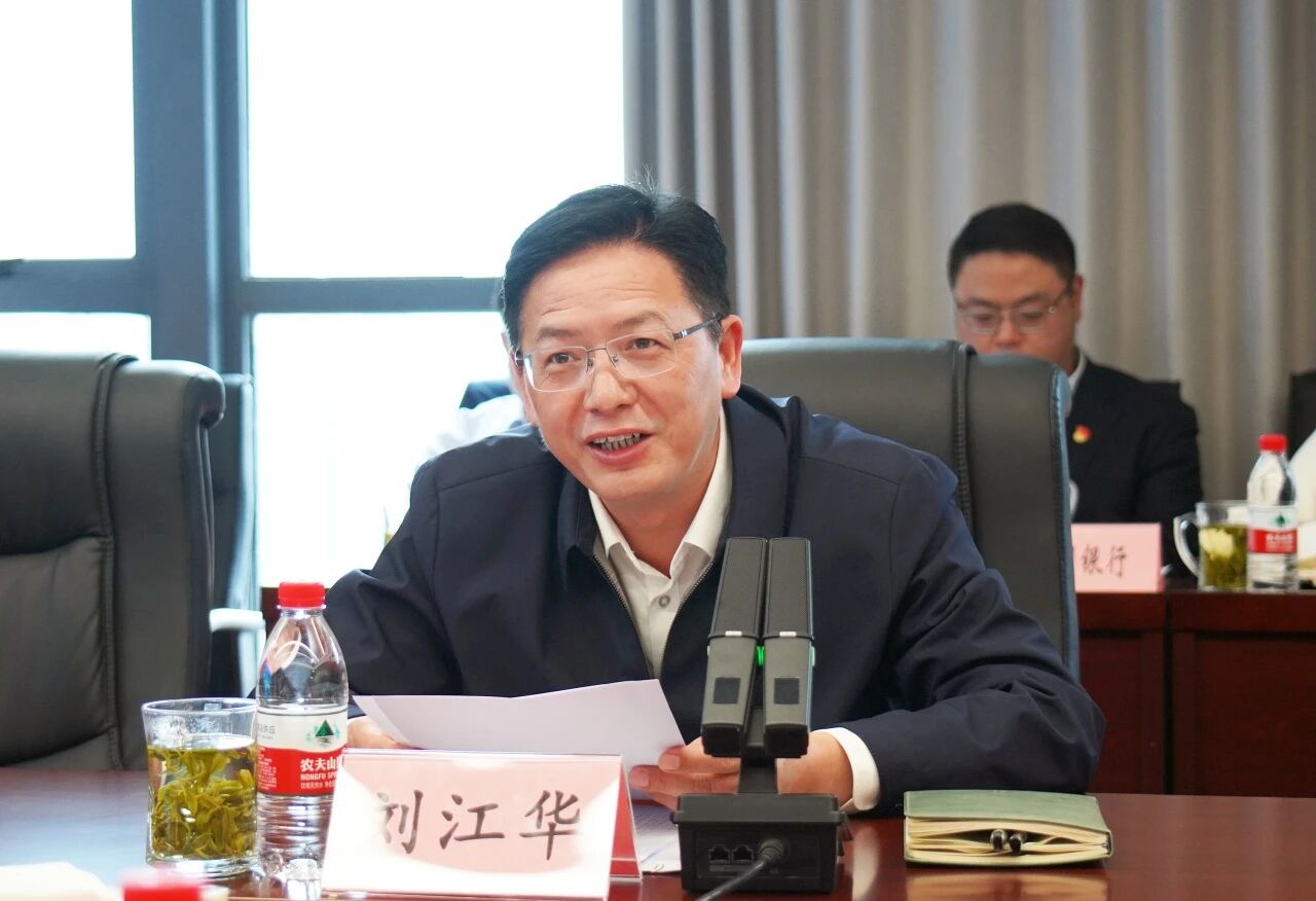 C7娱乐